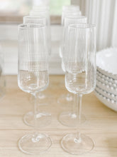 Load image into Gallery viewer, Luxe Champagne Flute